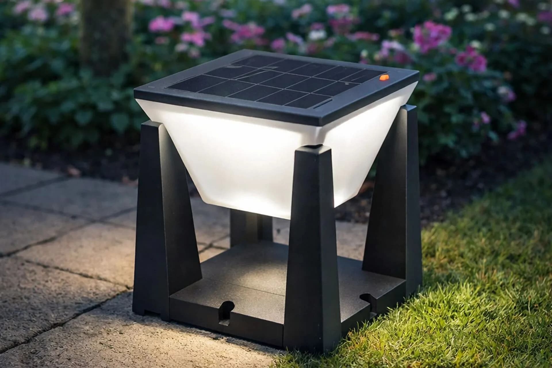 Nepal Kit En Saillie Solaire Rechargeable LED Jardin Luminaire 50W
