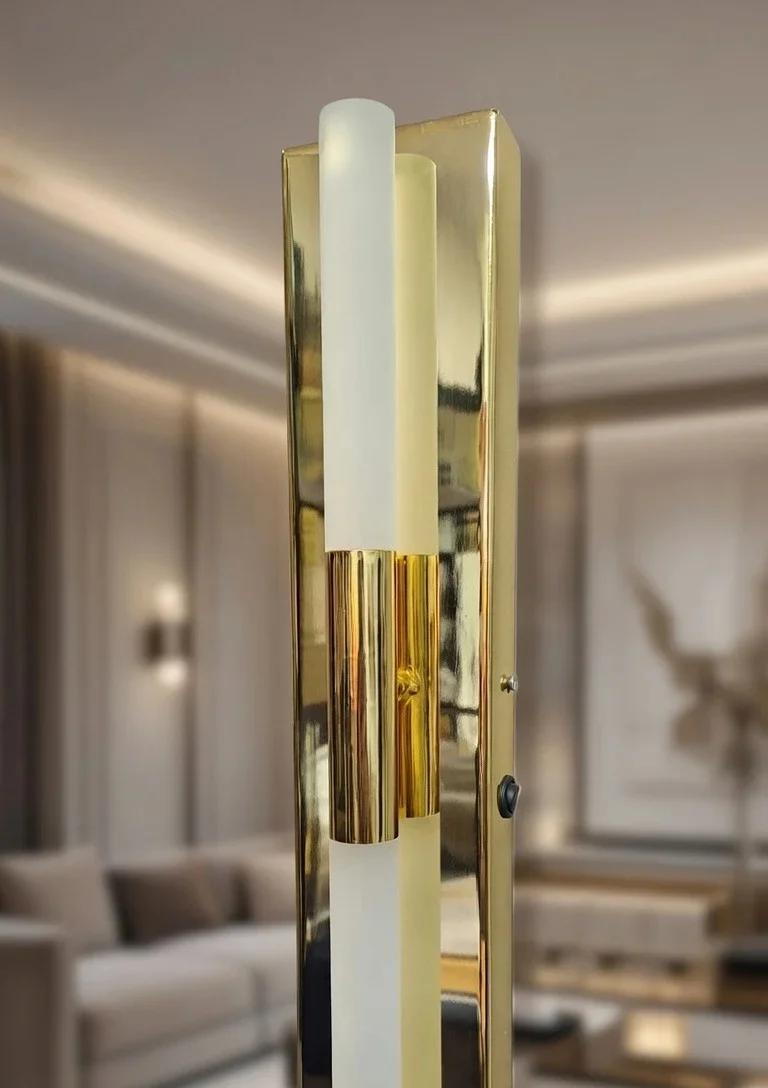 أبليك النحيف — بالبطارية والكهرباء، تصميم بسيط أبليك النحيف — بالبطارية والكهرباء، تصميم بسيط