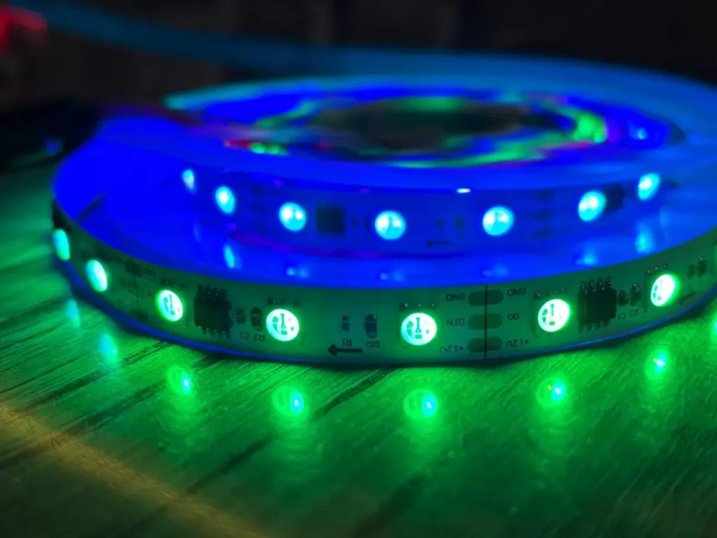 ARGB Adreslenebilir Pixel Şerit Led IP20 5M 60Led Magic Led — görsel 2