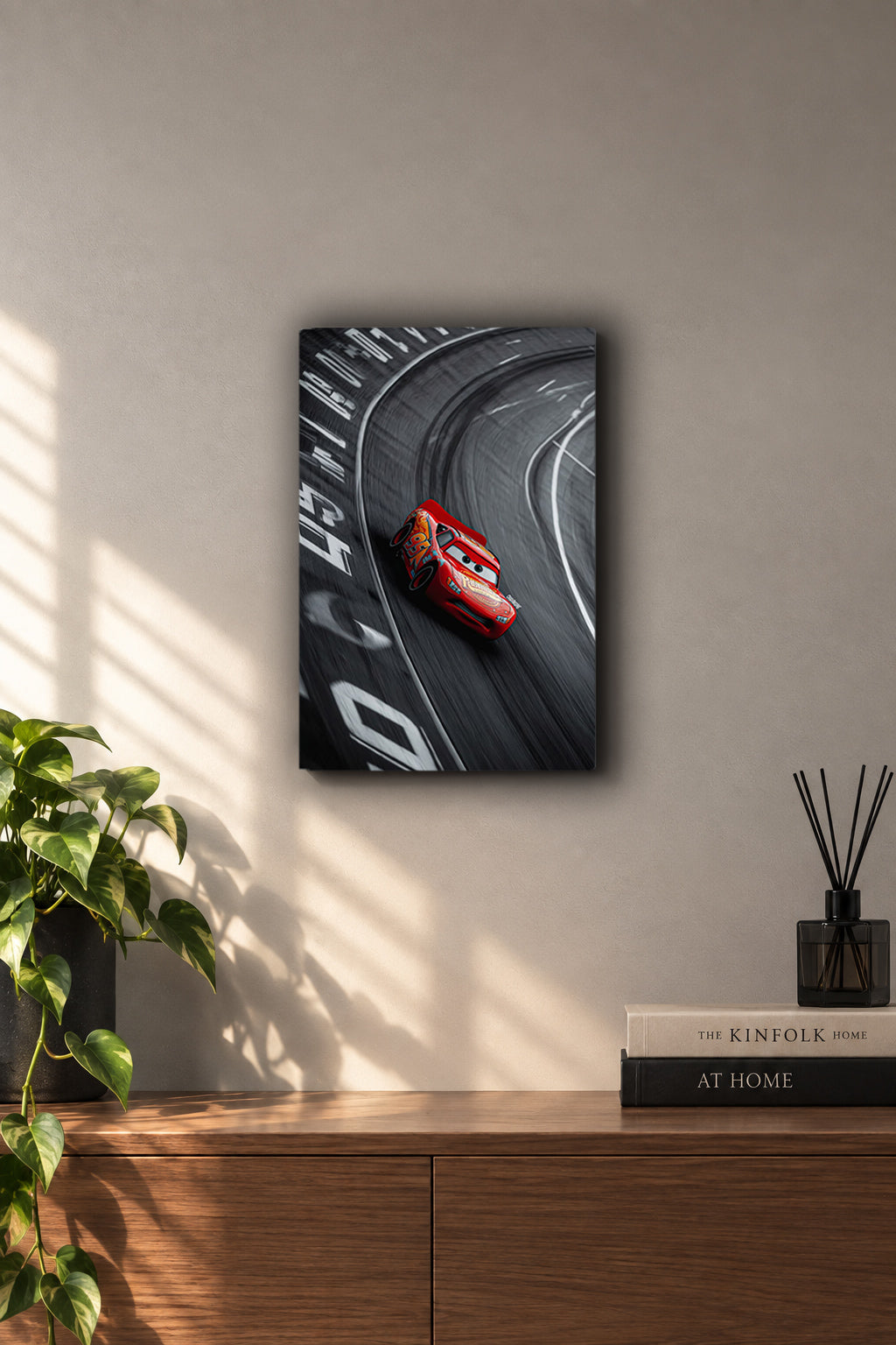 Lightning McQueen Piston Cup Track Speed Metal Duvar Tablosu Lightning McQueen Piston Cup Track Speed Metal Duvar Tablosu