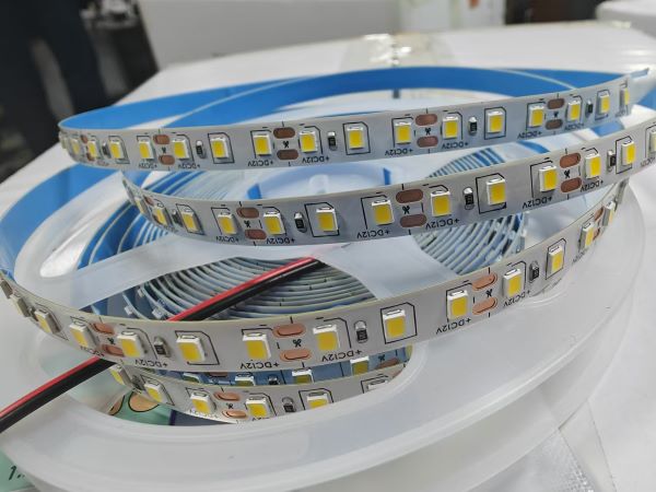 LED Strip 12V — Cuttable Cove Lighting, 5 Metres LED Strip 12V — Cuttable Cove Lighting, 5 Metres