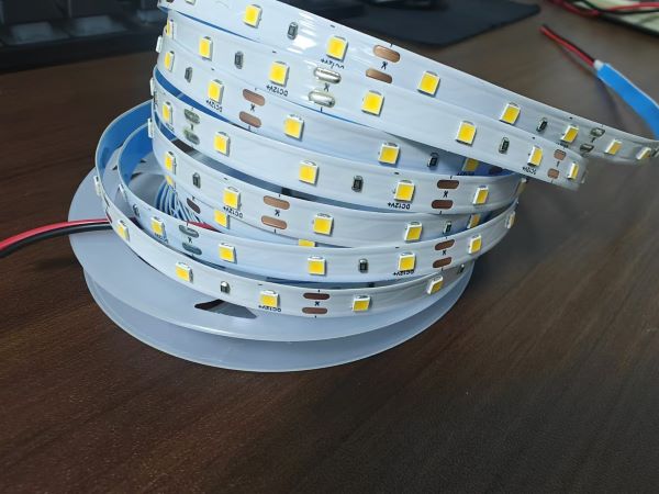 LED Strip 12V — Cuttable Cove Lighting, 5 Metres LED Strip 12V — Cuttable Cove Lighting, 5 Metres