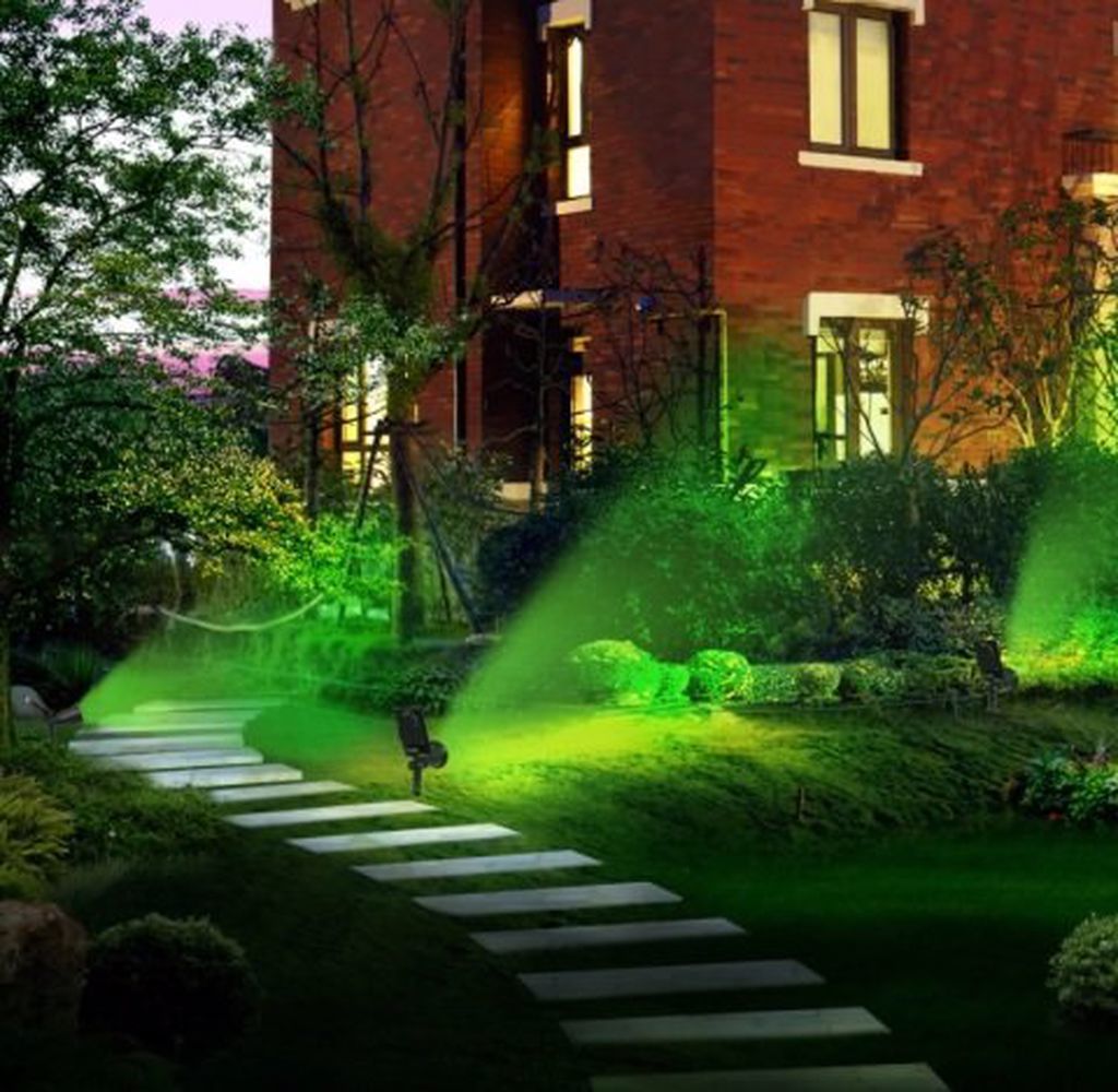 Solar Şarjlı Kazıklı LED Bahçe Armatürü 7W Solar Şarjlı Kazıklı LED Bahçe Armatürü 7W