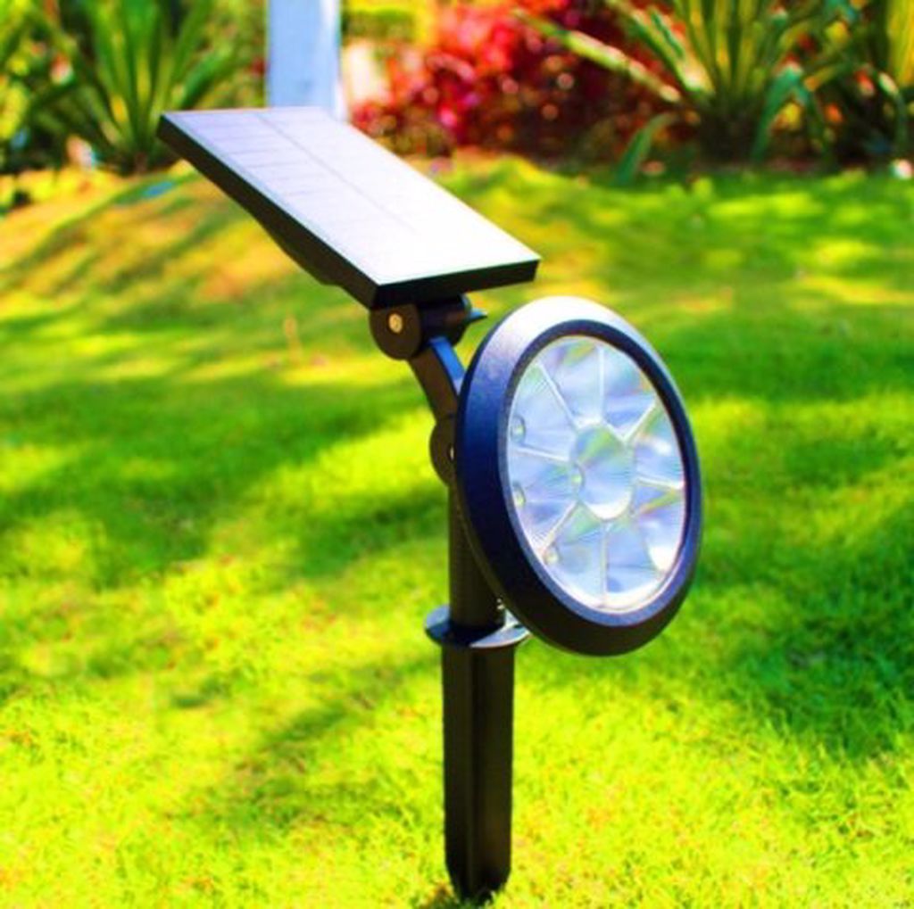 Solar Şarjlı Kazıklı LED Bahçe Armatürü 18W Solar Şarjlı Kazıklı LED Bahçe Armatürü 18W